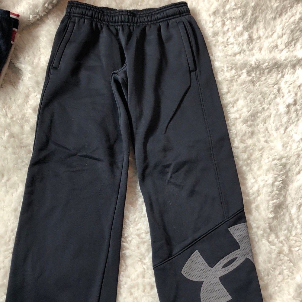 Boys UA pants